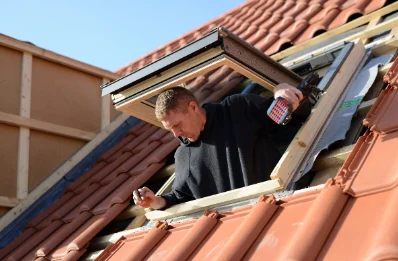 Pose de fenêtres de toit Velux à Launay